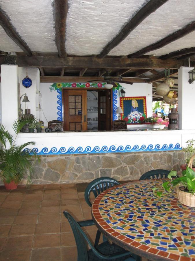 Oceanfront Bungalows - Paradise Rentals Santa Catalina Bagian luar foto