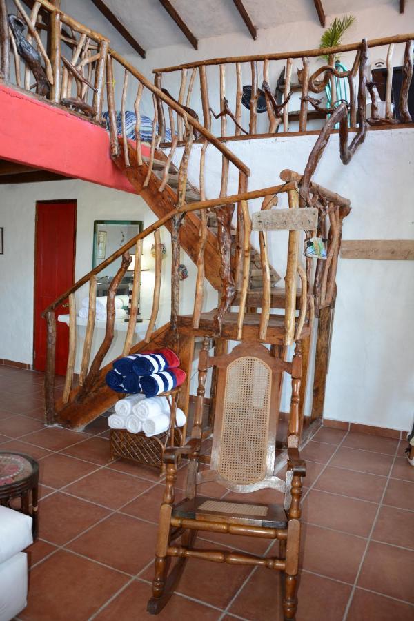 Oceanfront Bungalows - Paradise Rentals Santa Catalina Bagian luar foto