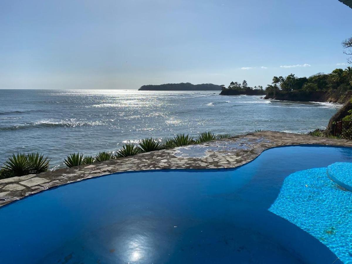 Oceanfront Bungalows - Paradise Rentals Santa Catalina Bagian luar foto