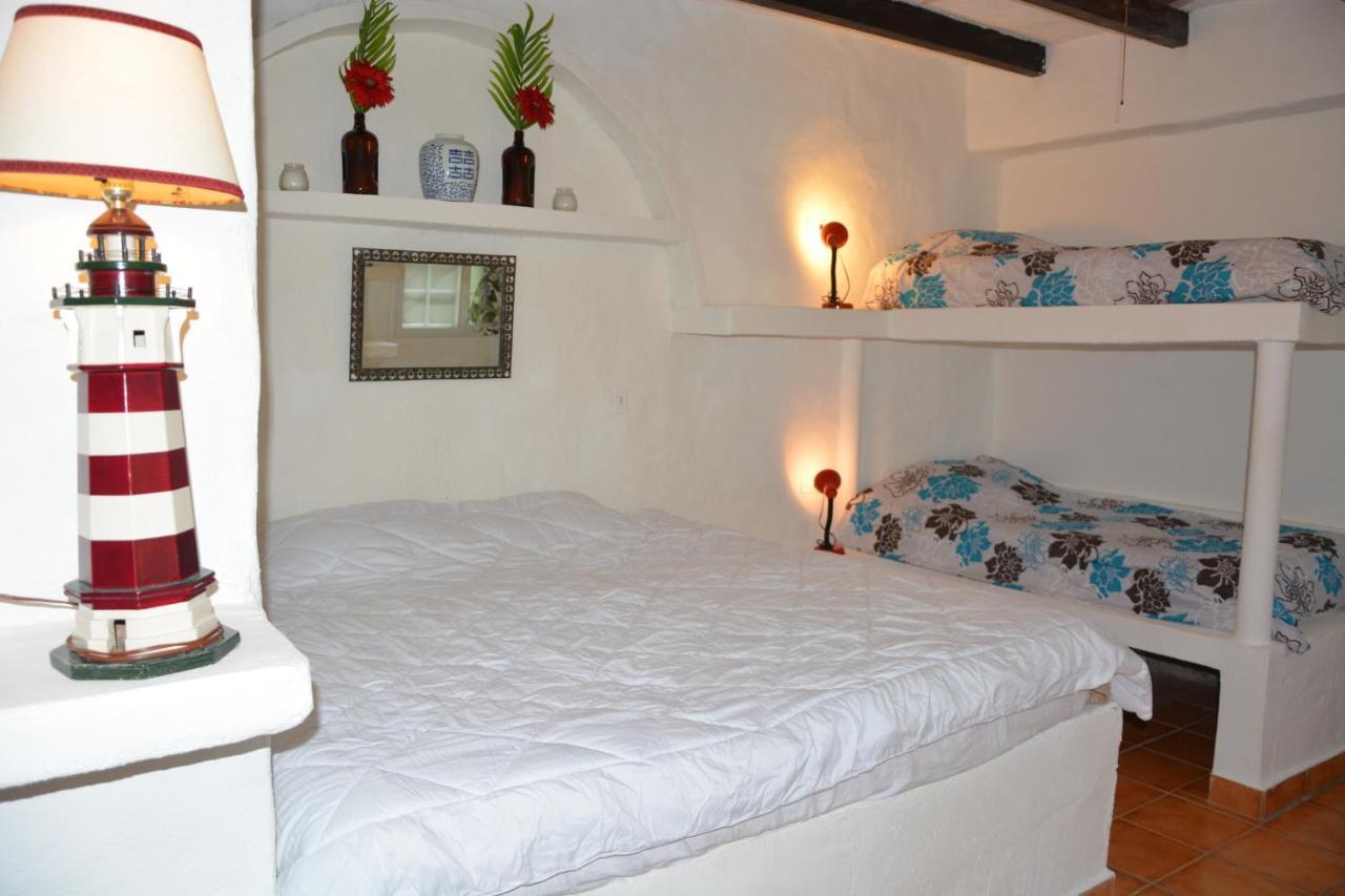 Oceanfront Bungalows - Paradise Rentals Santa Catalina Bagian luar foto