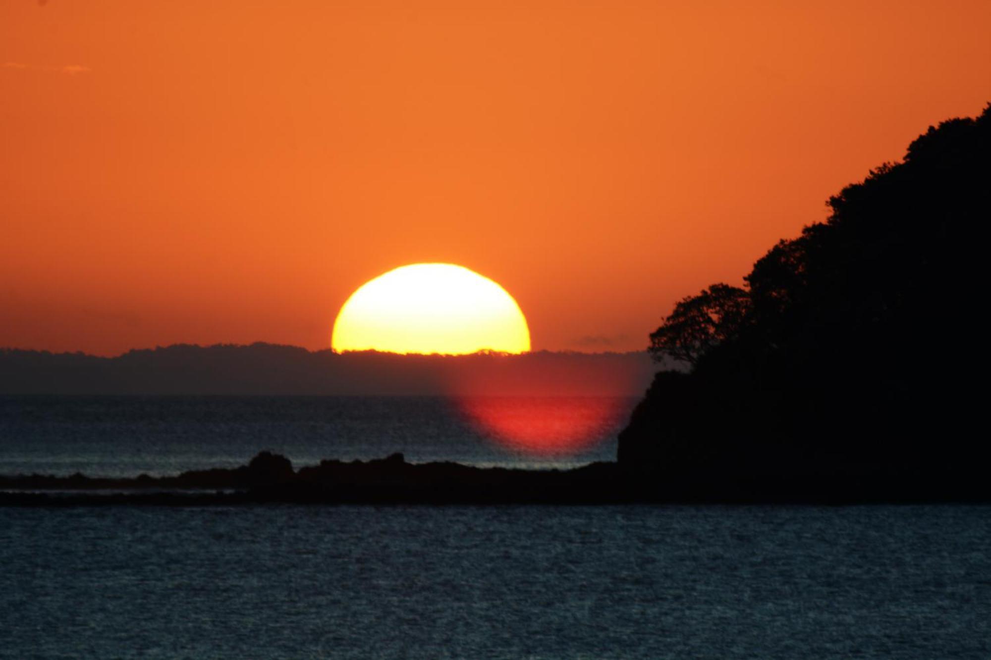 Oceanfront Bungalows - Paradise Rentals Santa Catalina Bagian luar foto