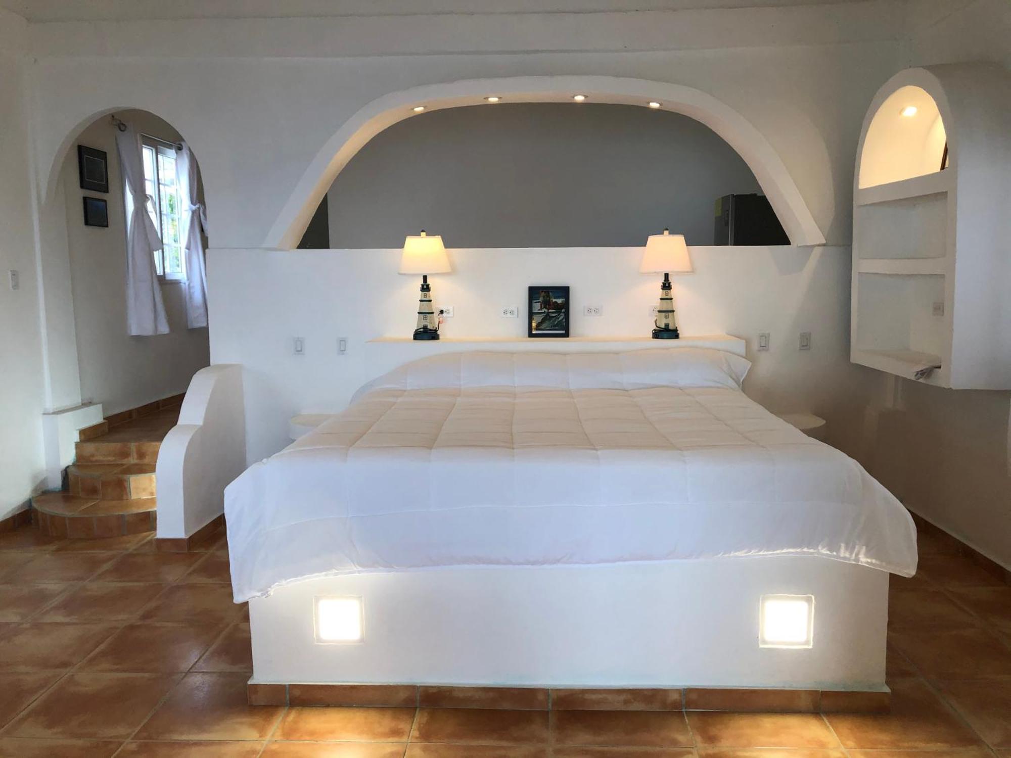 Oceanfront Bungalows - Paradise Rentals Santa Catalina Bagian luar foto